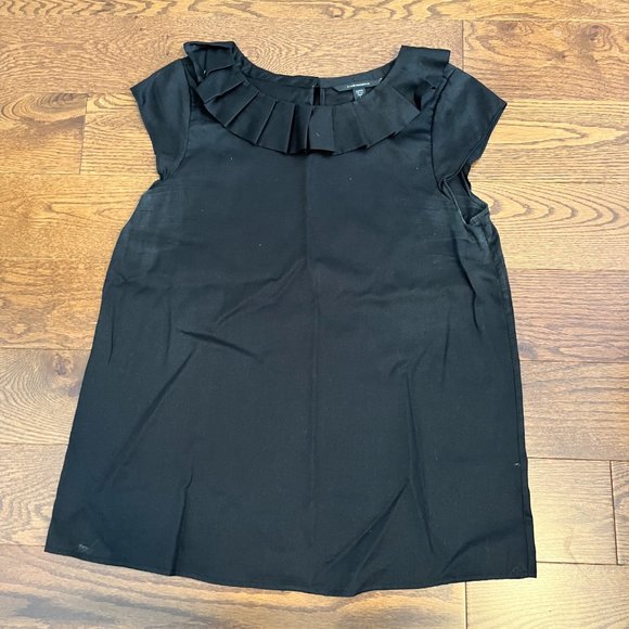 CLUB MONACO Black Sleeveless Silk Top - Picture 3 of 3